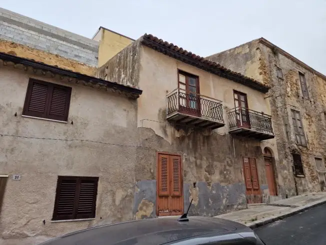 Abitazione Di Tipo Popolare · Montemaggiore Belsito