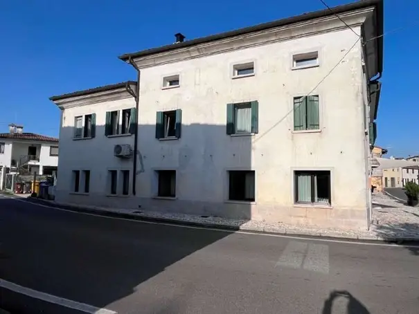 Negozi, Botteghe · Crocetta del Montello