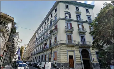 Abitazione Di Tipo Civile all'asta a Napoli (NA)