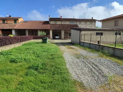 Abitazione Di Tipo Civile all'asta a Orzinuovi (BS)