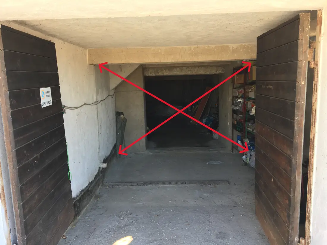 Garage O Autorimessa · Pozzuoli