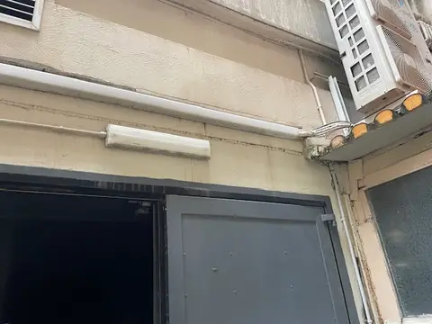 Magazzino all'asta a Napoli (NA)