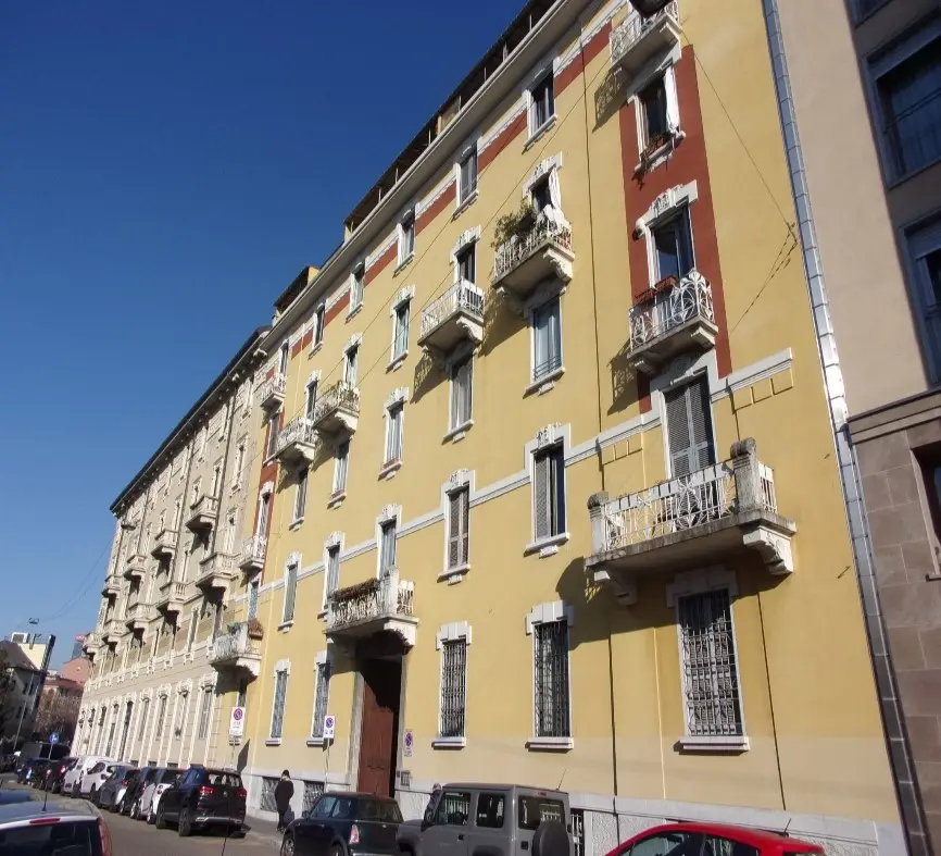 Abitazione Di Tipo Economico · Milano