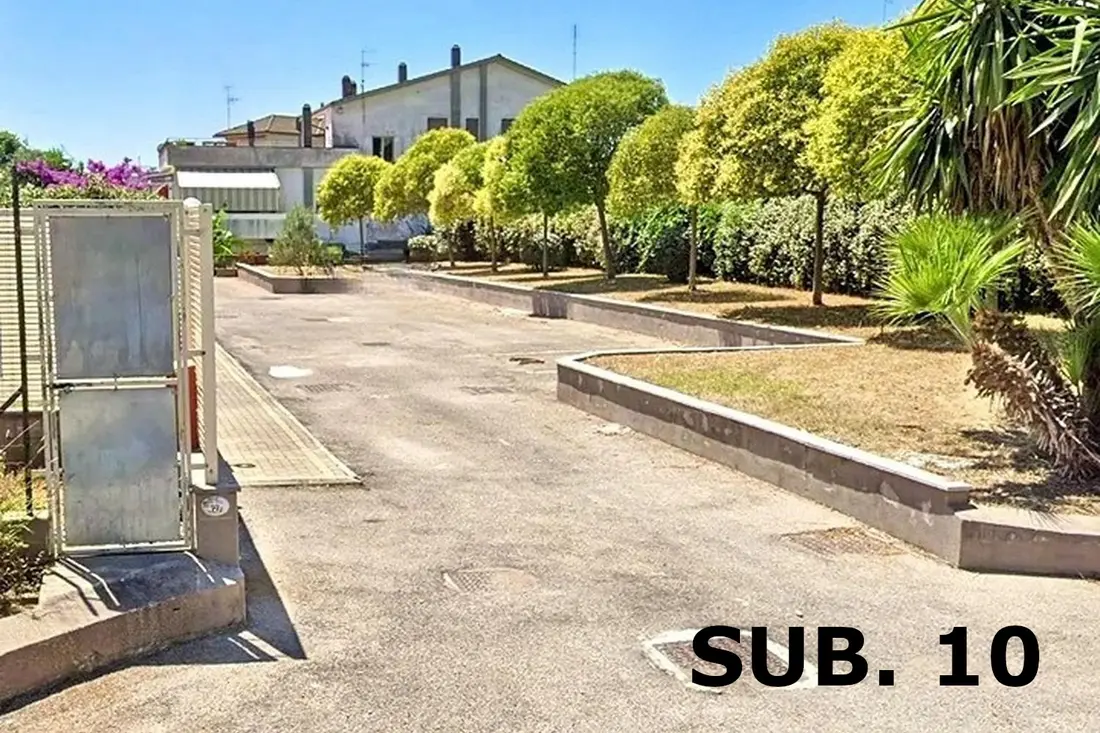Posto Auto · Anzio