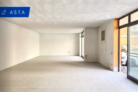 Negozio all'asta a Chiampo (VI)