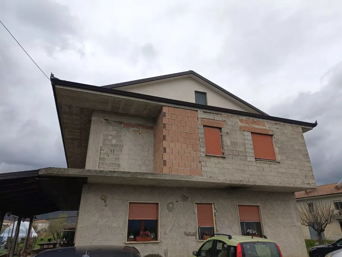 Abitazione Di Tipo Civile · Teggiano