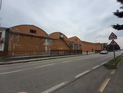 Fabbricati Costruiti Per Esigenze Industriali all'asta a Ostellato (FE)