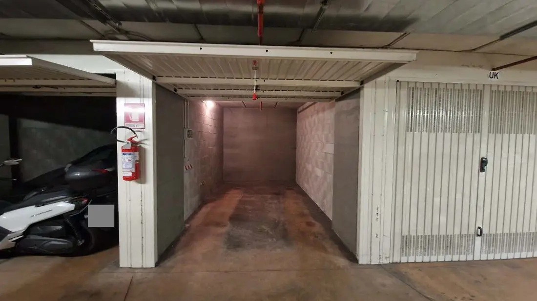 Garage O Autorimessa · Torino