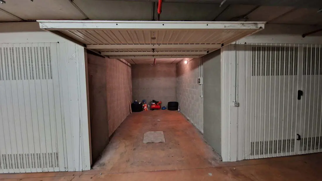 Garage O Autorimessa · Torino