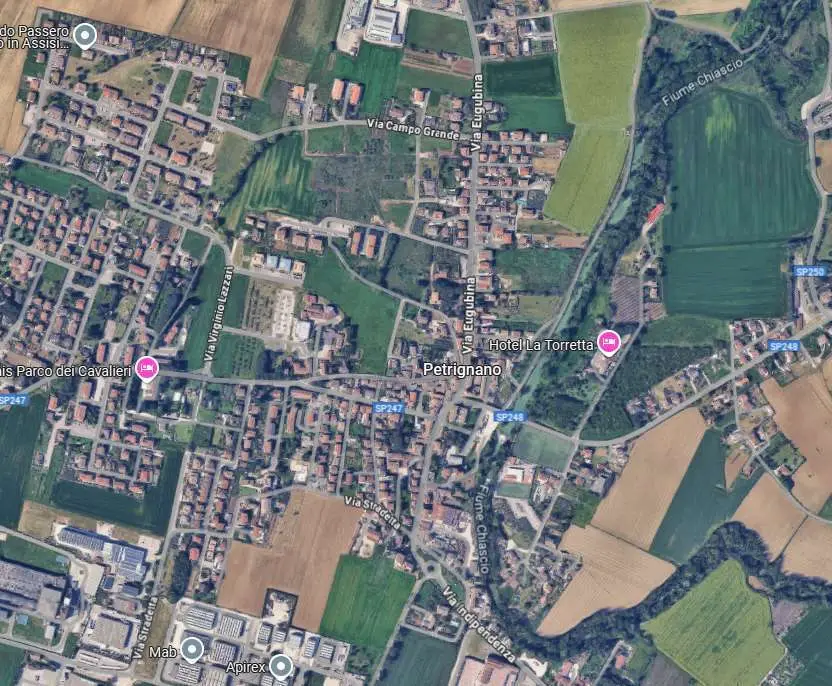 Fabbricati Costruiti Per Esigenze Commerciali · Assisi