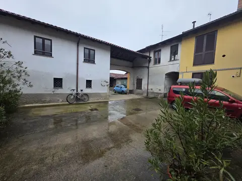 Abitazione Di Tipo Popolare all'asta a Inzago (MI)