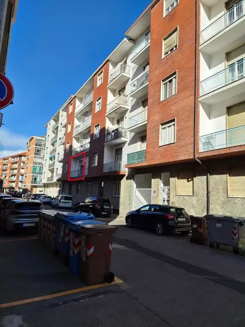 Abitazione Di Tipo Civile all'asta a Nichelino (TO)