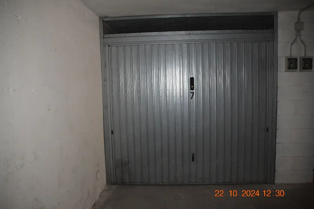 Garage O Autorimessa · Pomezia