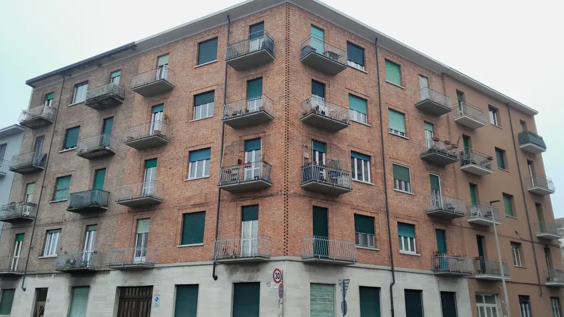 Abitazione Di Tipo Economico · Torino