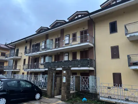 Abitazione Di Tipo Civile all'asta a Solofra (AV)