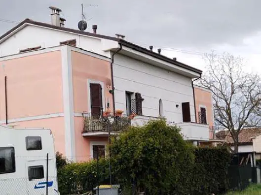 Abitazione Di Tipo Civile · Spello