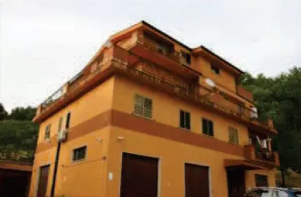 Abitazione Di Tipo Civile · Mendicino
