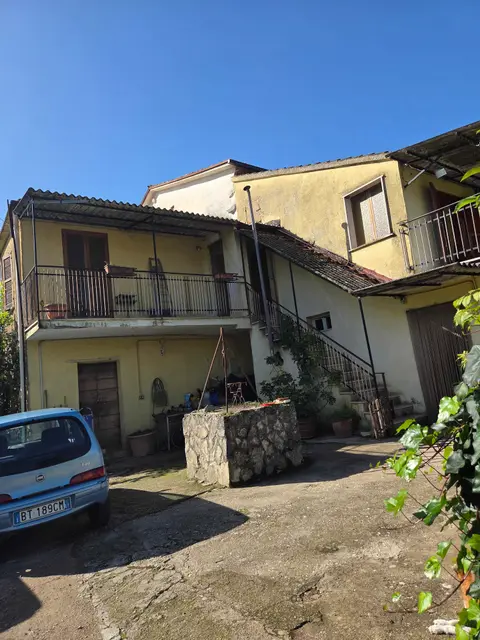 Abitazione Di Tipo Economico all'asta a Castrocielo (FR)
