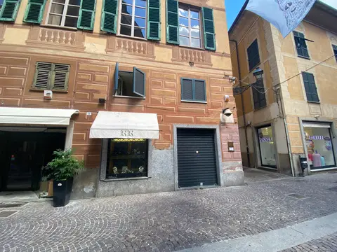 Negozio all'asta a Novi Ligure (AL)