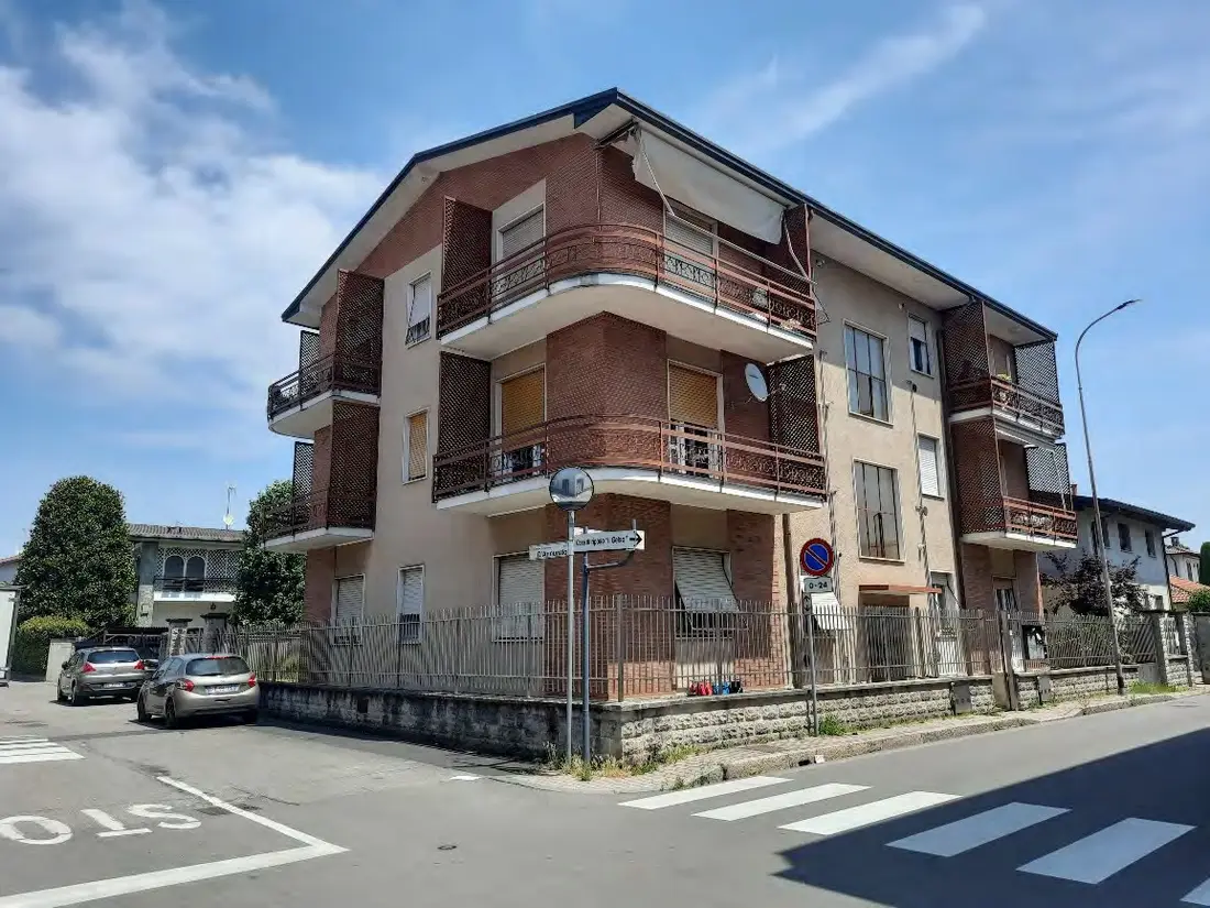Abitazione Di Tipo Economico · Vittuone