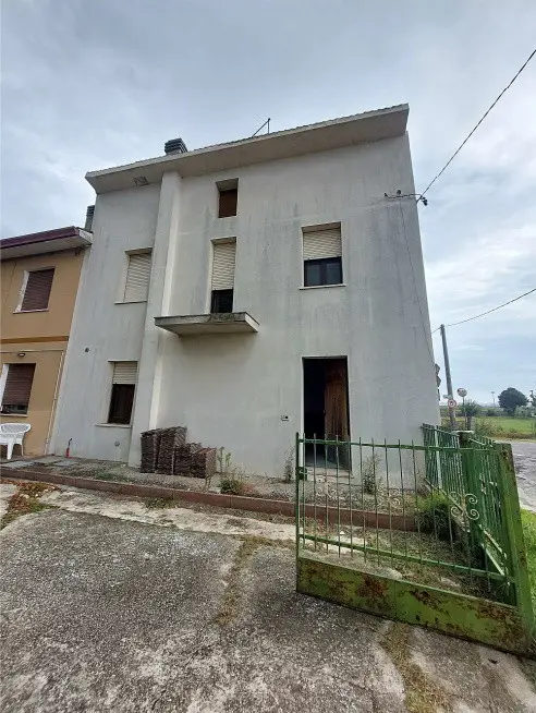 Abitazione Di Tipo Popolare · Frassinelle Polesine