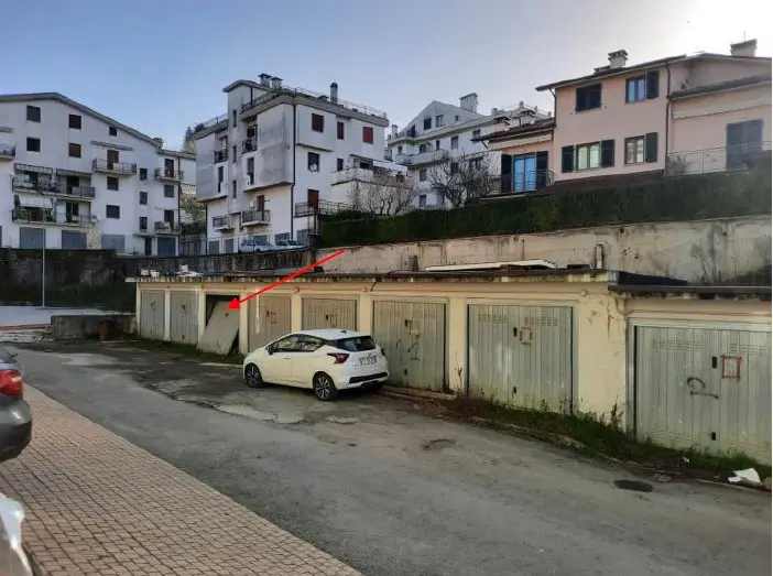 Garage O Autorimessa · Licciana Nardi