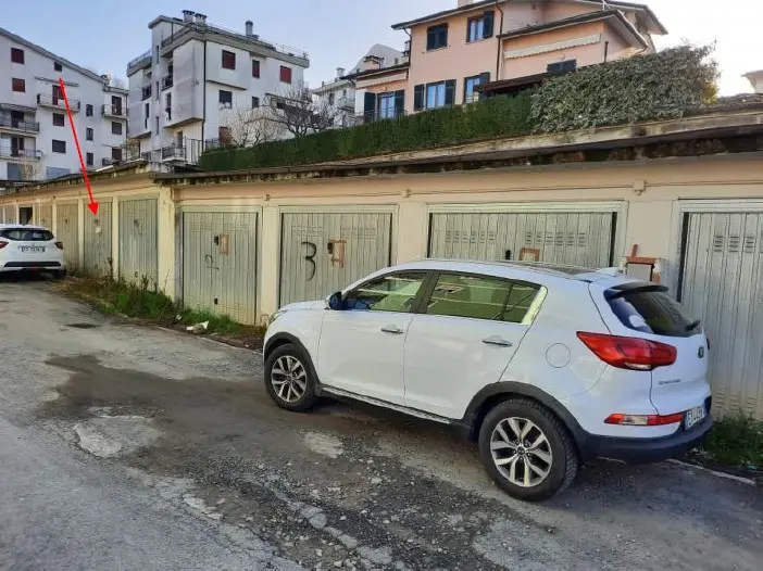 Garage O Autorimessa · Licciana Nardi