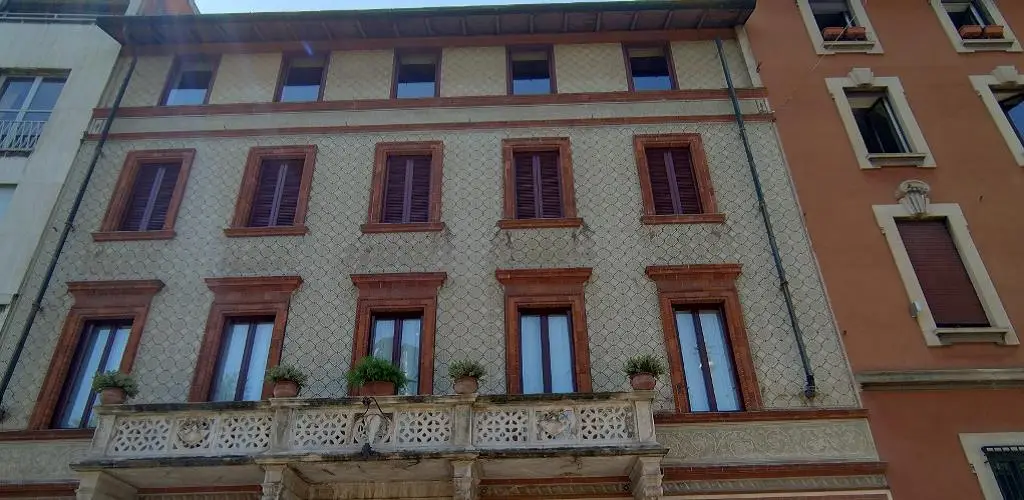 Abitazione Di Tipo Civile · Milano