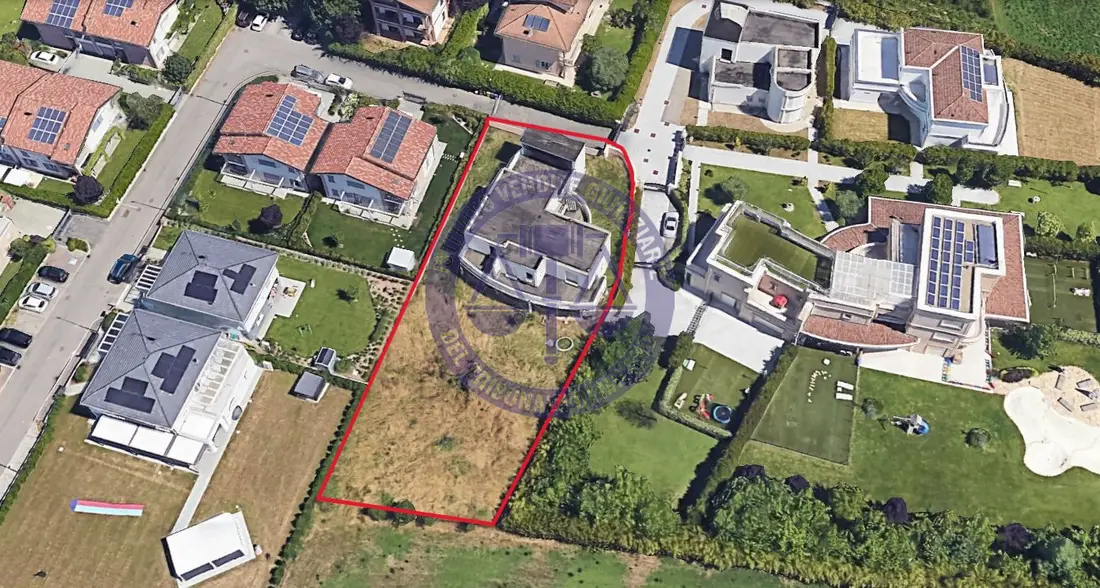 Fabbricato In Corso Di Costruzione · Reggio nell'Emilia