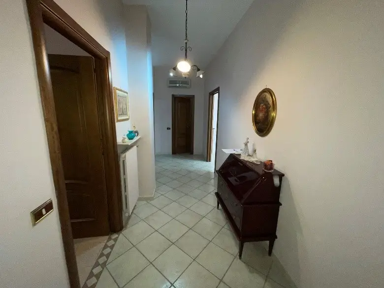 Abitazione Di Tipo Signorile · Giugliano in Campania