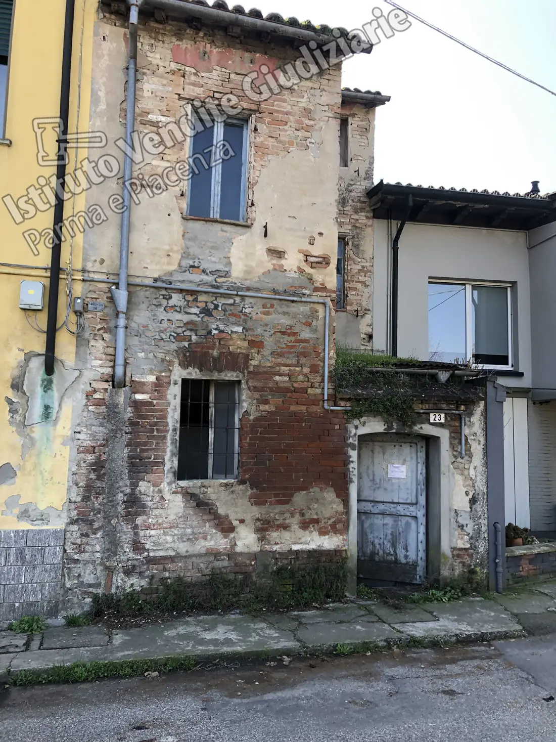 Fabbricato · Colorno