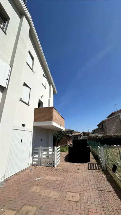 Abitazione Di Tipo Civile all'asta a Occhiobello (RO)