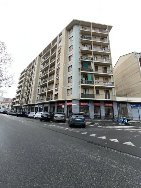 Abitazione Di Tipo Economico · Torino
