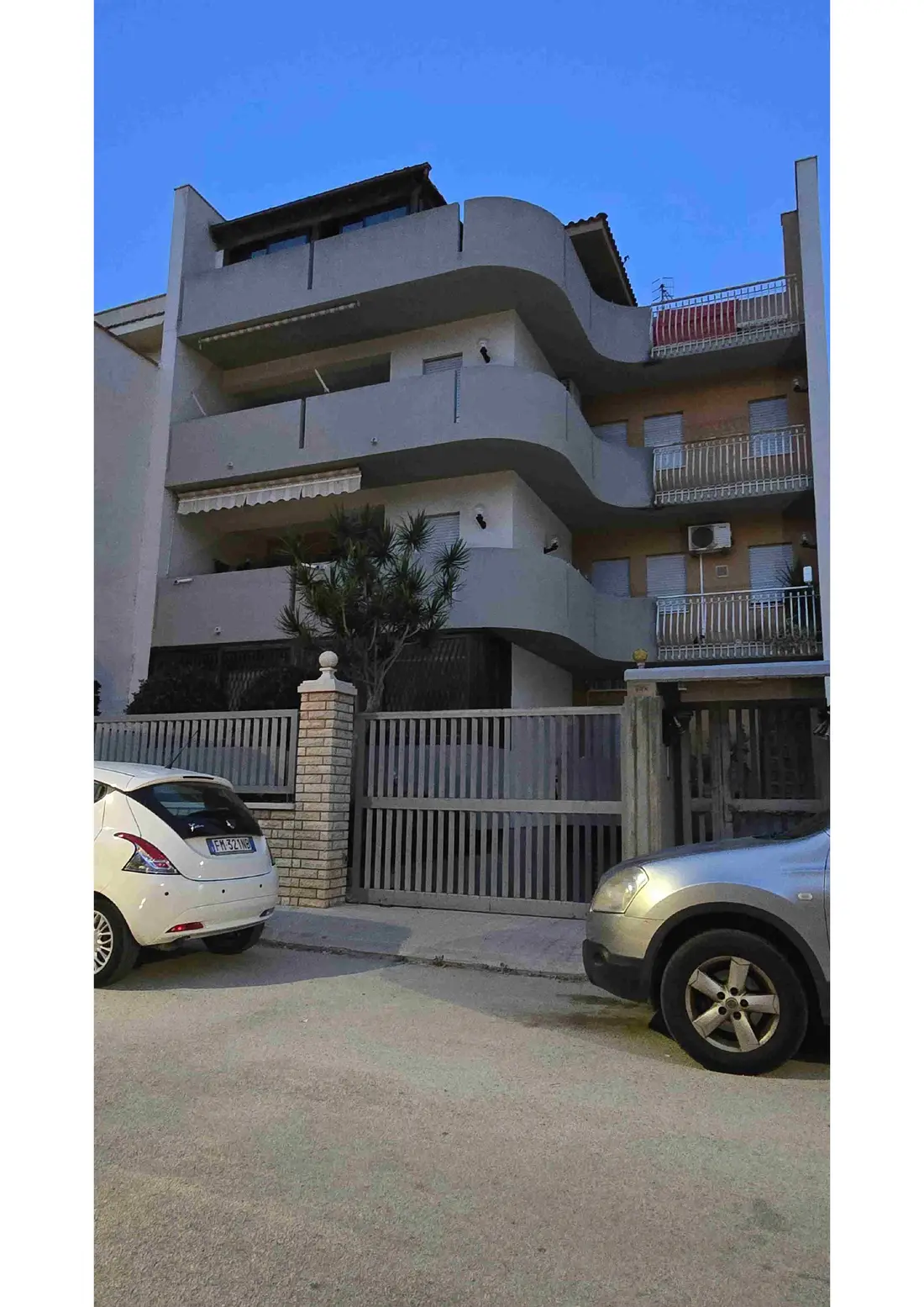 Abitazione Di Tipo Civile · Erice