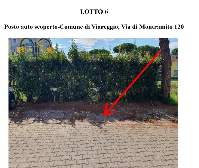 Posto Auto · Viareggio