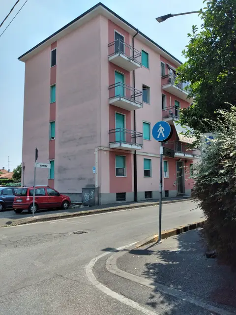 Appartamento all'asta a Busnago (MB)