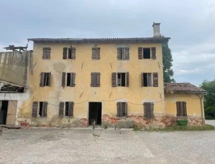 Abitazione Di Tipo Popolare all'asta a Portogruaro (VE)