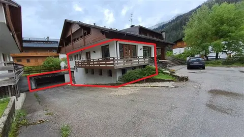 Fabbricati Costruiti Per Esigenze Commerciali all'asta a Auronzo di Cadore (BL)