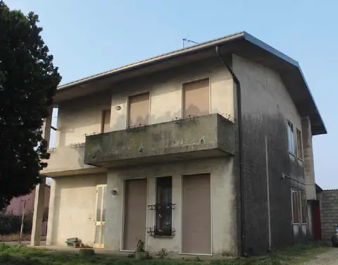 Abitazione Di Tipo Economico all'asta a Megliadino San Vitale (PD)