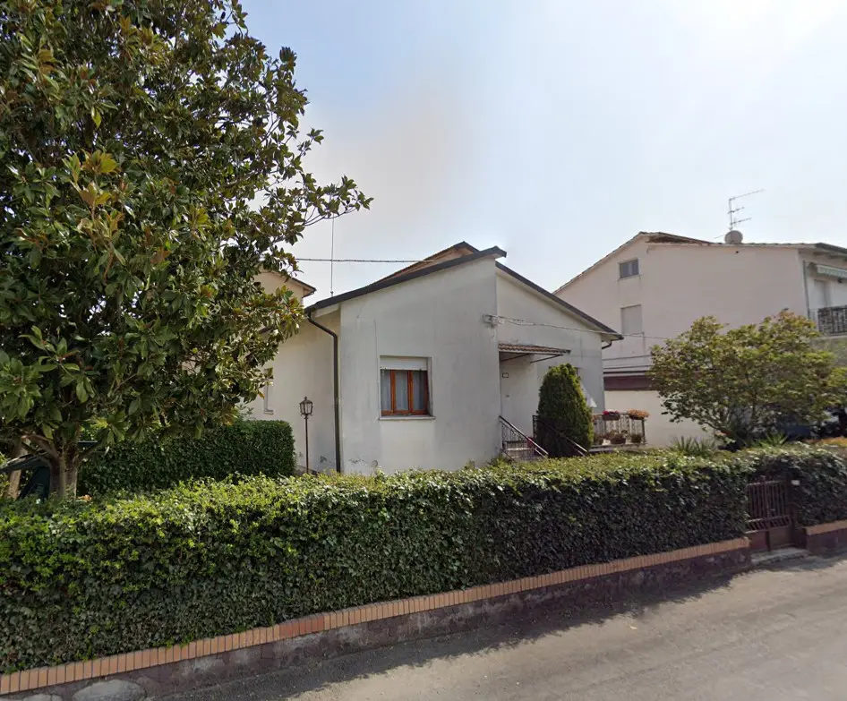 Villa · Morrovalle