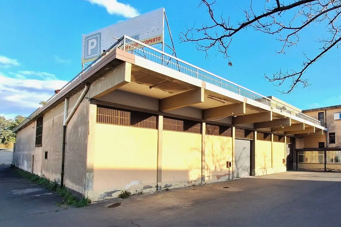 Fabbricati Costruiti Per Esigenze Commerciali · Catania