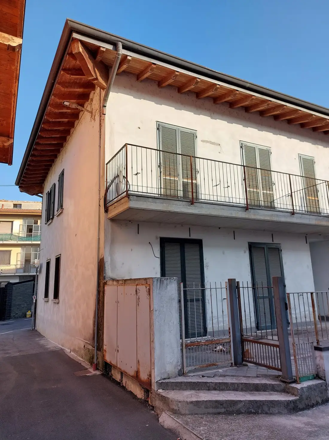 Fabbricato · Fontanella