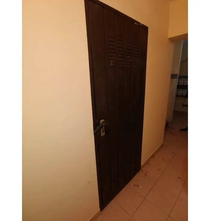 Magazzini E Locali Di Deposito · Messina