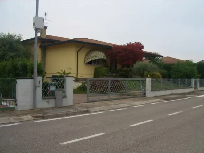 Abitazione In Villini · Vescovana