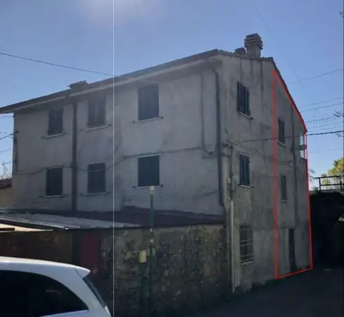 Abitazione Di Tipo Popolare · Carrara