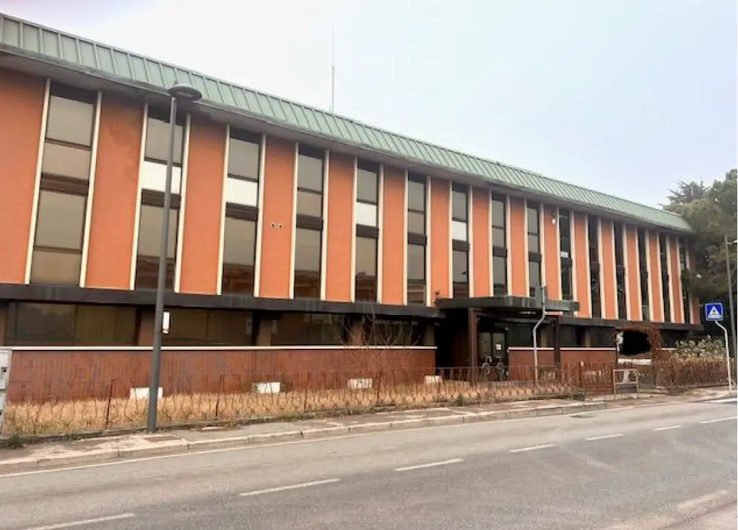 Fabbricati Costruiti Per Esigenze Commerciali · Fiesso d'Artico