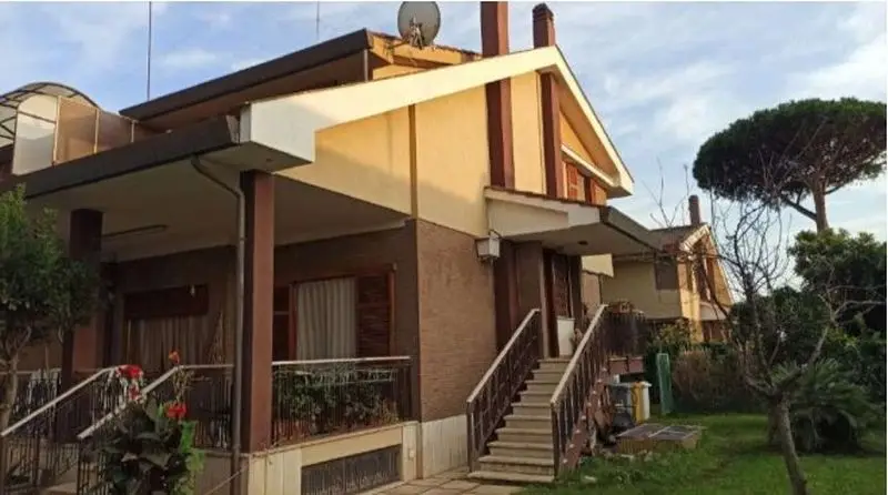 Abitazione In Villini · Anzio
