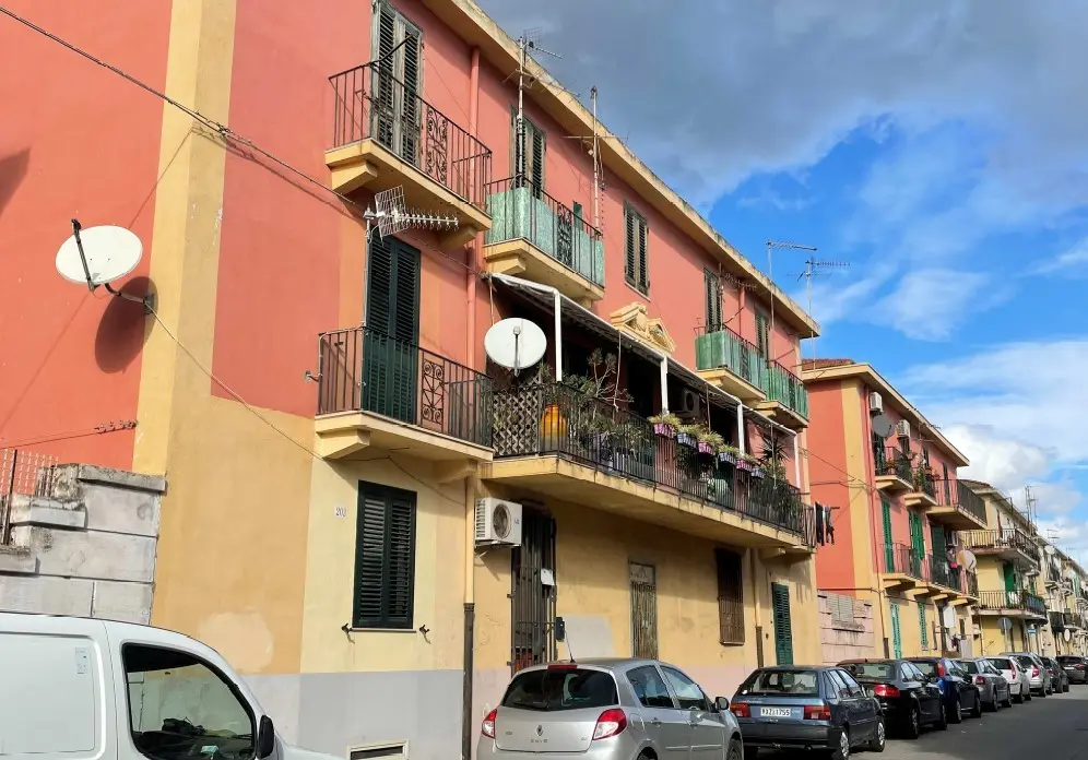 Abitazione Di Tipo Popolare · Messina
