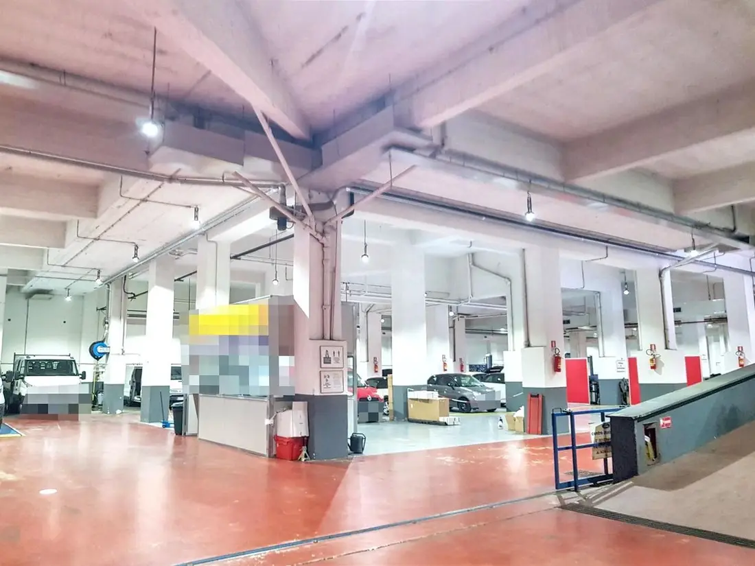 Fabbricati Costruiti Per Esigenze Commerciali · Roma