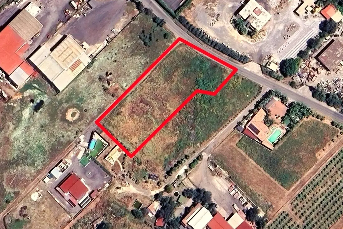 Terreno · Palagonia